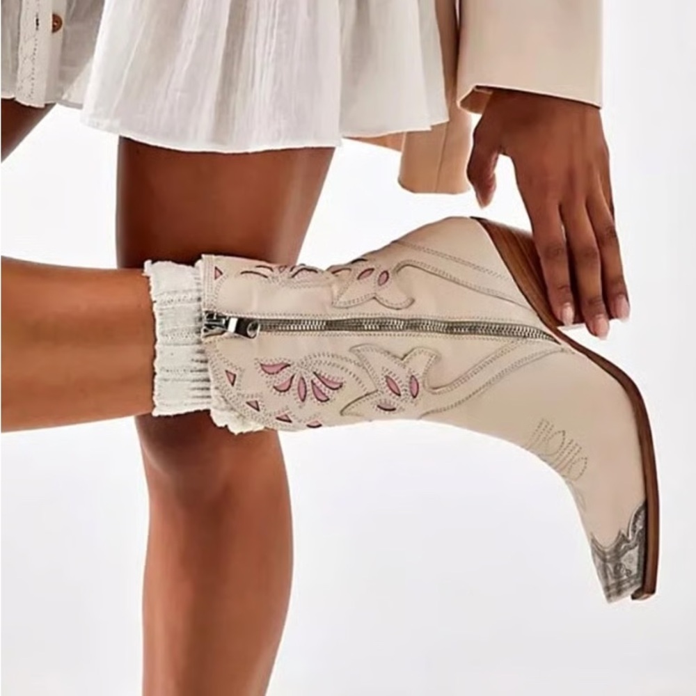 Free People Cream and Pink Detail Blakeley Western Ankle Boots NWT